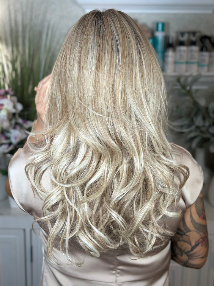 DIRTY SECRET - Executive Blonde