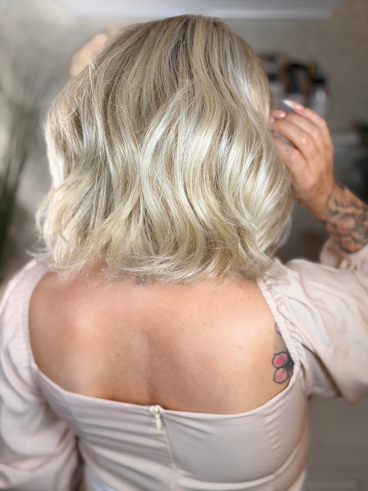JUST THRIVE - Cream Soda Blonde