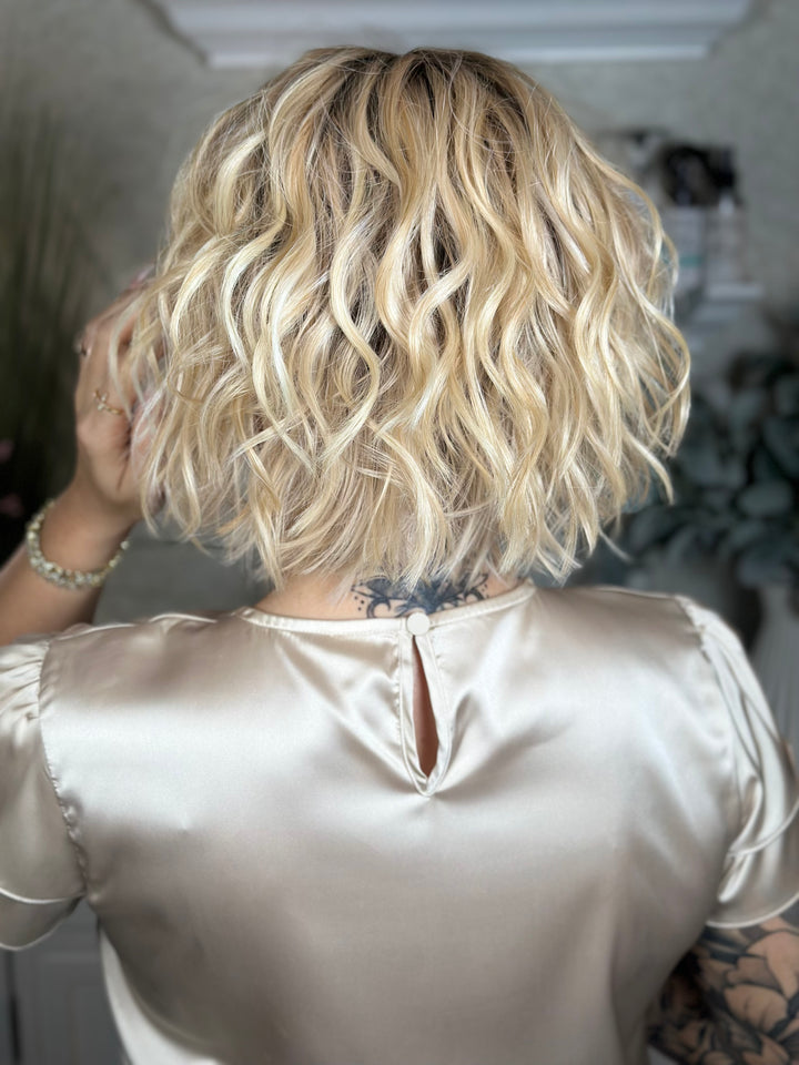 CLASSY SASS - Frosted Honey Blonde