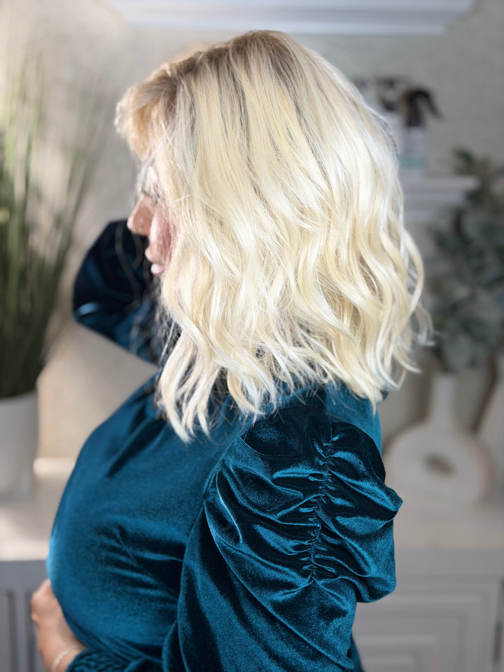 SPEED DIAL - Swedish Blonde