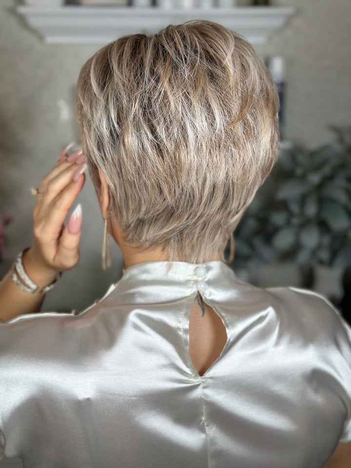 BEACH CLUB - Neutral Sand Blonde