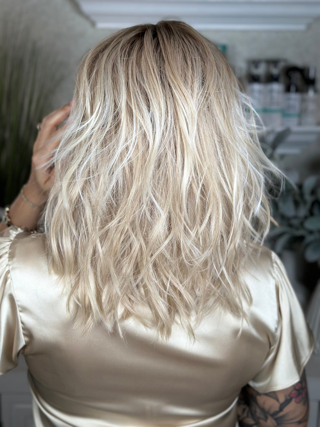 PRETTY POMP - Paparazzi Blonde