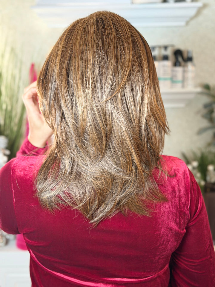 CANDID CONVO - Chocolate Cedar