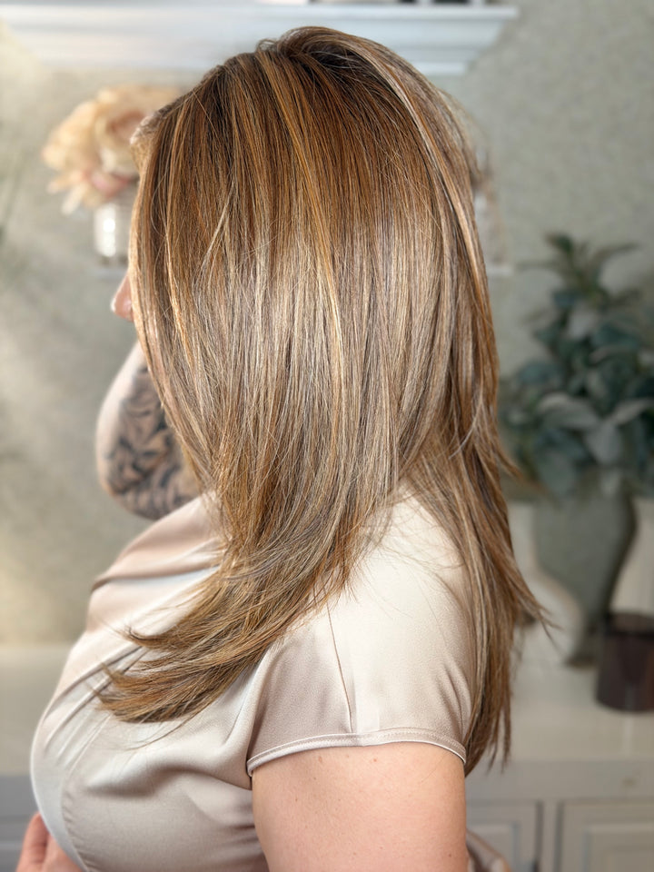 GRAND ENTRANCE - Creamy Maple Frost