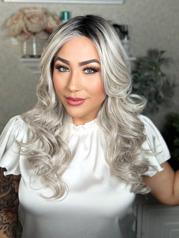 FATAL ATTRACTION - Stone Blonde