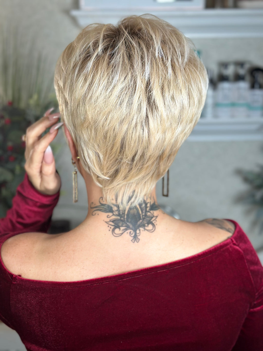 BORN WILD - Frosted Honey Blonde