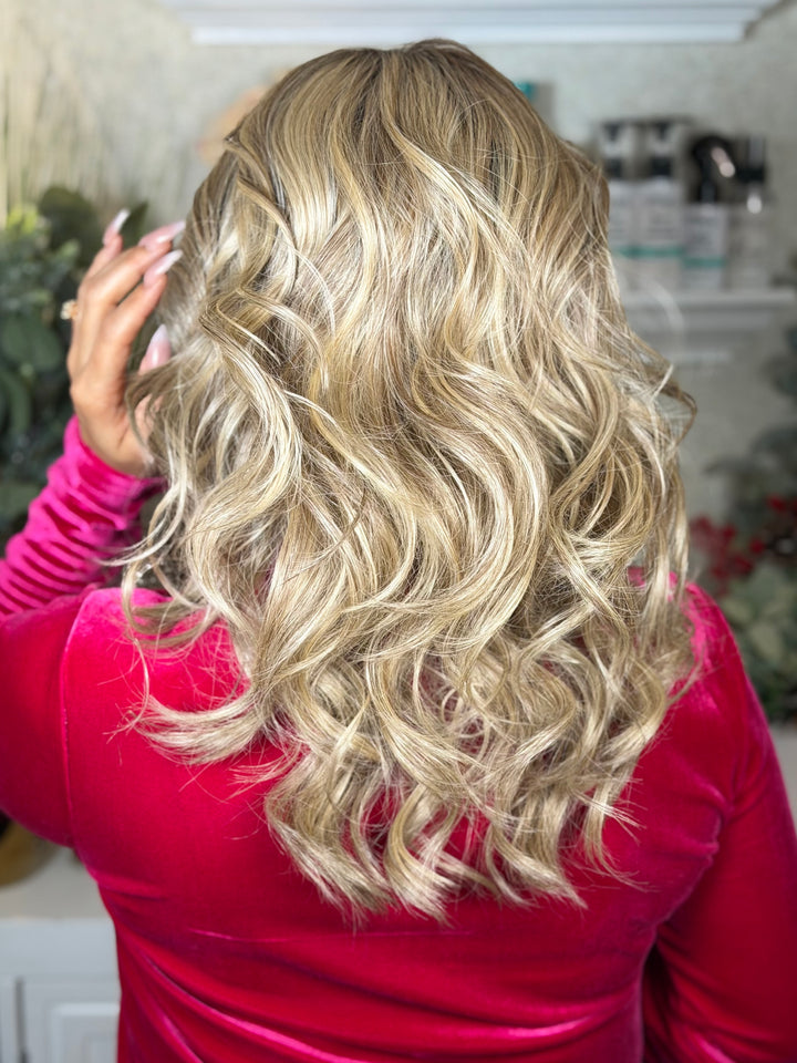 BOMBSHELL BEAUTY - Soft Beige Blonde