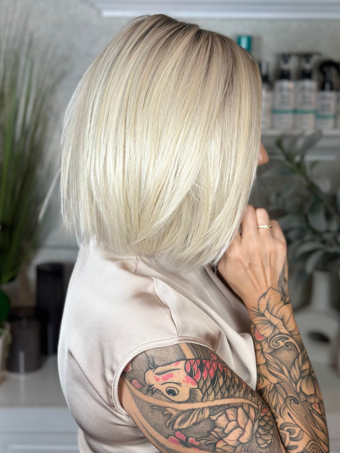 REAL DEAL - Hollywood Blonde