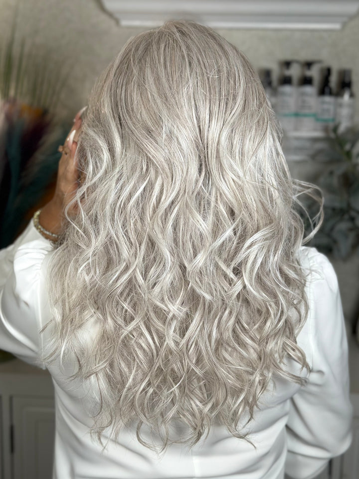 ALMOST FAMOUS - Burnished Snow