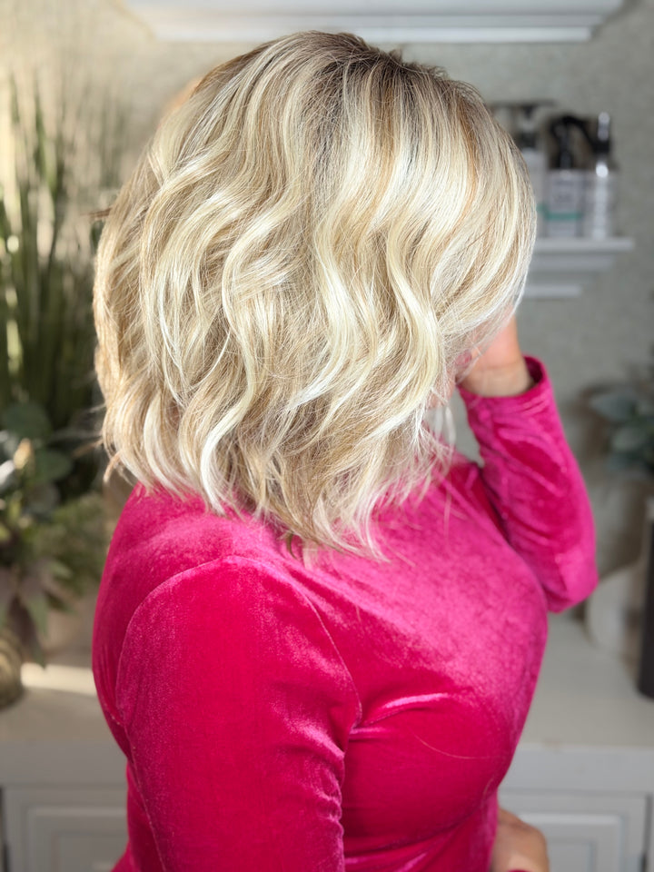 SWEET SENSATION - Sandy Blonde