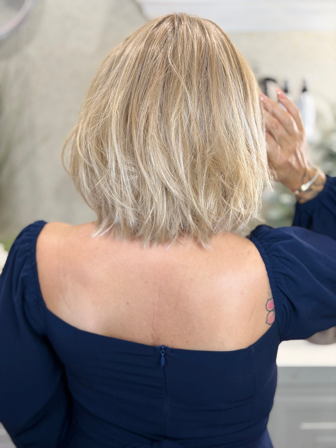 UNDIVIDED ATTENTION - Neutral Sand Blonde