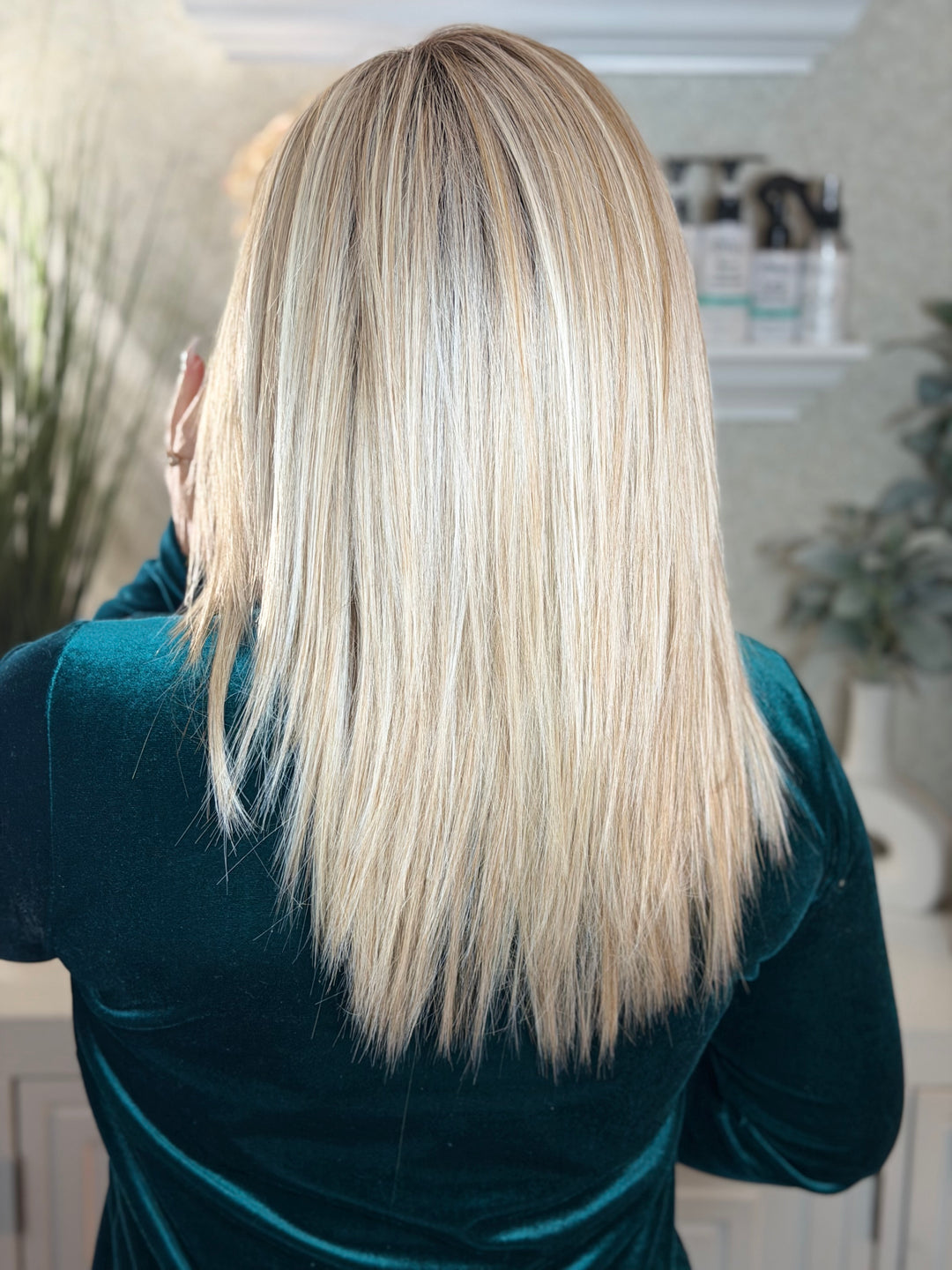 RUNWAY WALK - Sandy Blonde