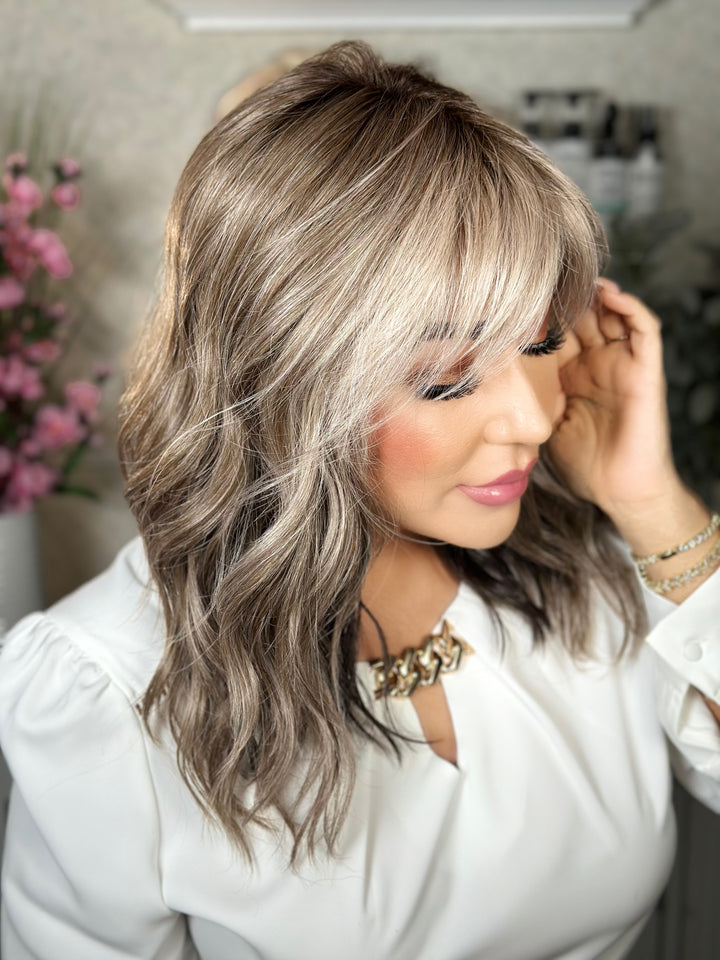 CHARMFUL AFFAIR - Sandy Silver*