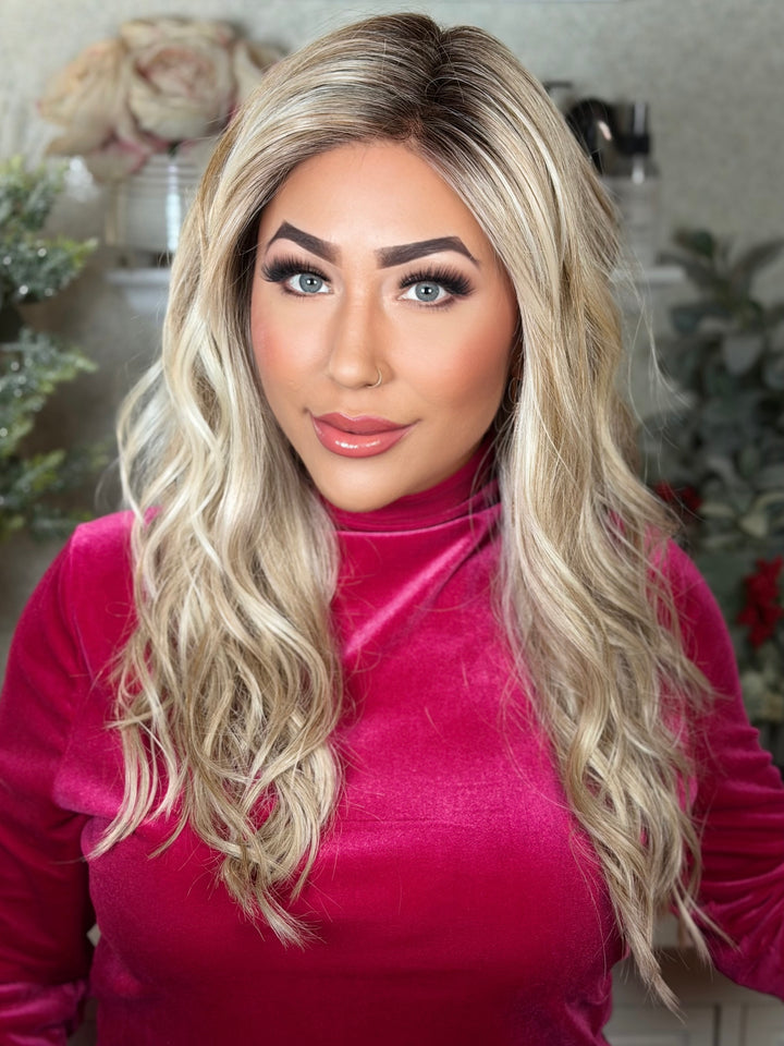 BEAUTY SHAKER - Neutral Sand Blonde