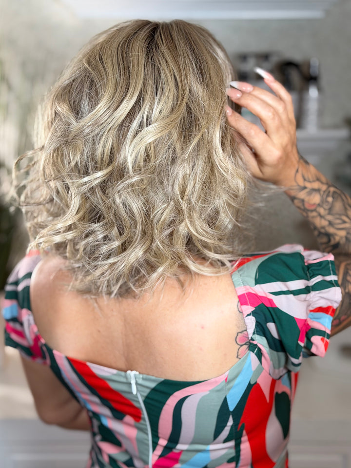 PLAYFUL TEASE - Soft Beige Blonde