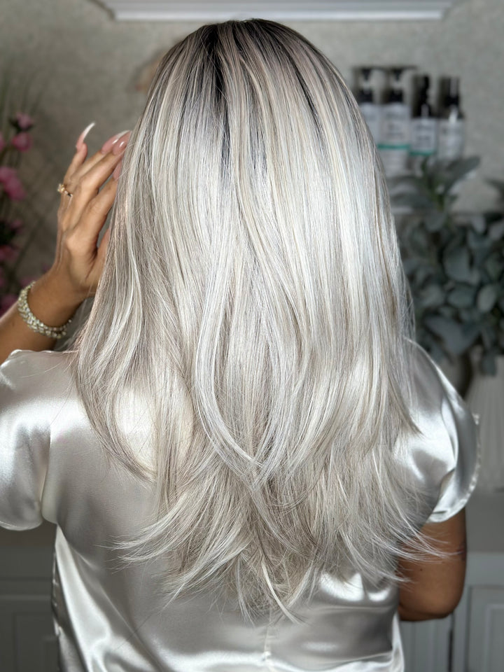 GRAND ENTRANCE - Stone Blonde*