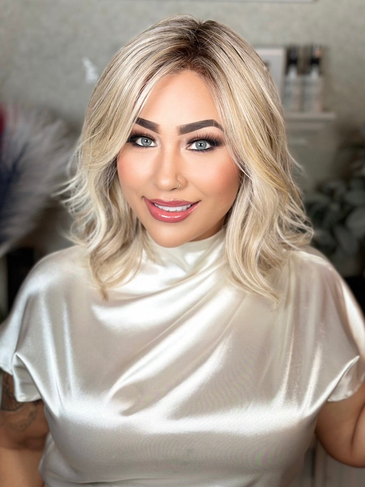 COASTAL CHARM - Neutral Sand Blonde