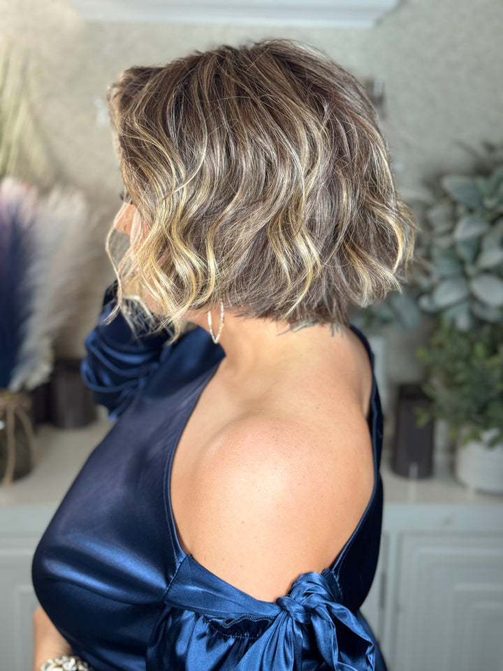 FIRST CLASS - Walnut Fudge