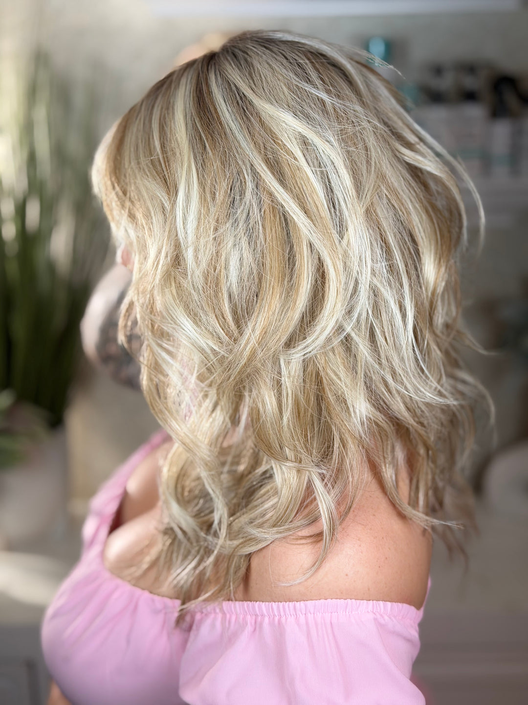 FORBIDDEN FAVOR - Sandy Blonde