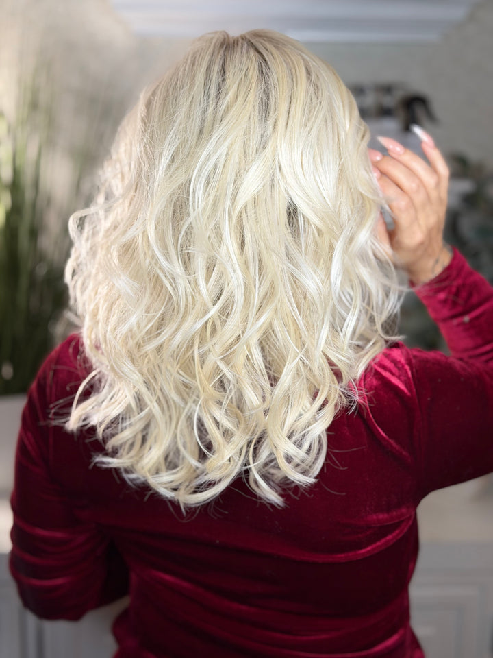 FIRST CHOICE - Swedish Blonde