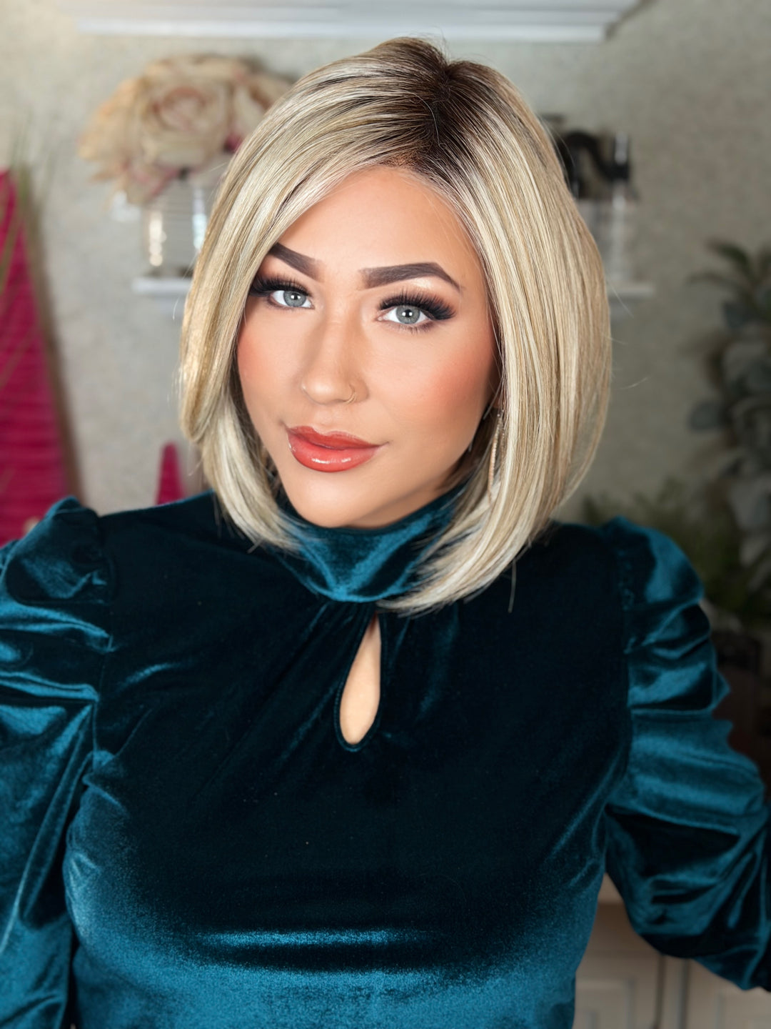 BLIND DATE - Sandy Blonde