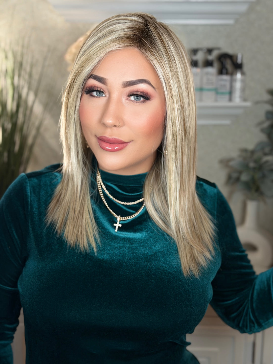 RUNWAY WALK - Frosted Blonde