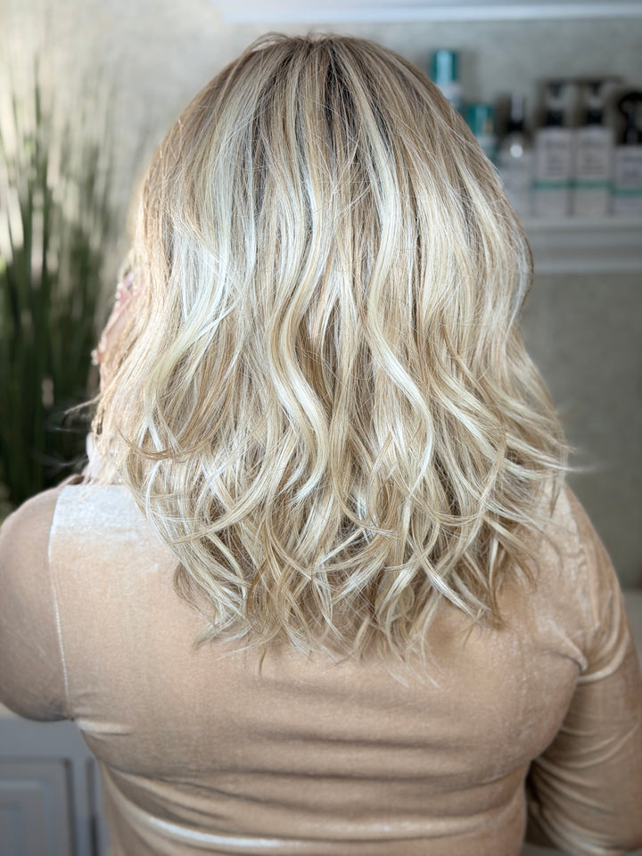 ICONIC MEMORY - Sandy Blonde
