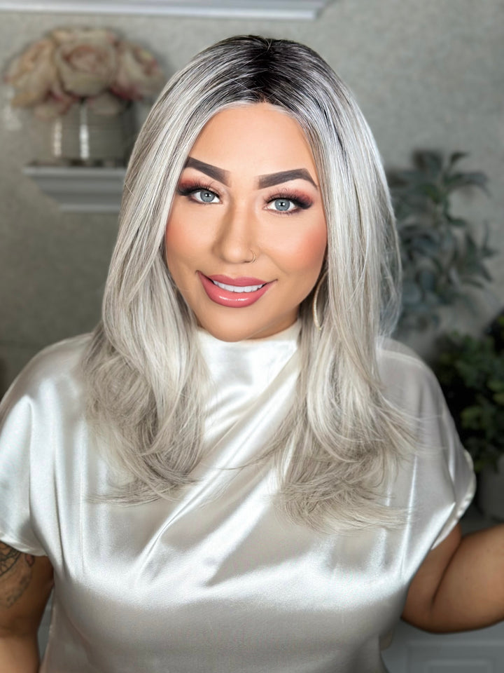 GRAND ENTRANCE - Stone Blonde*
