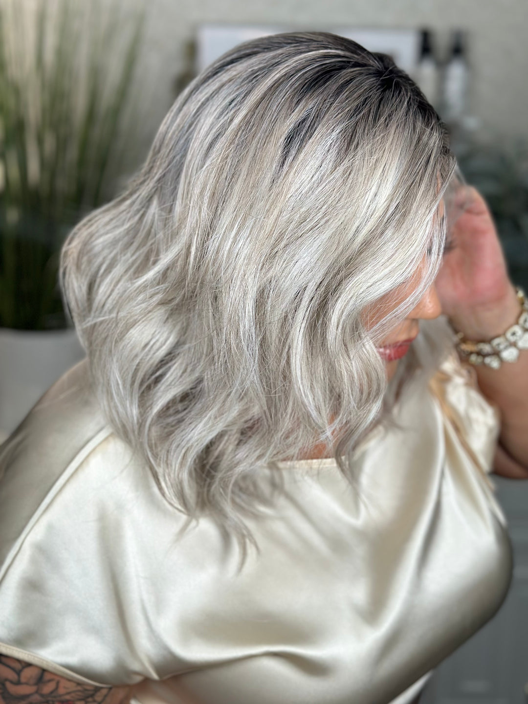 FEATURE THIS - Stone Blonde*