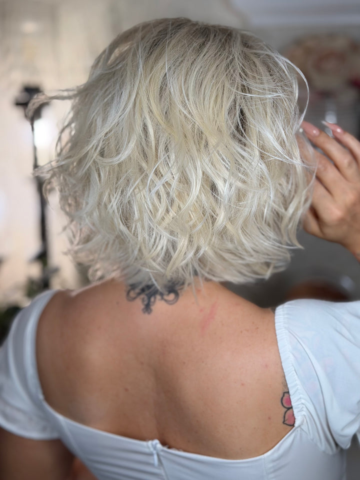 TENDER THOUGHTS - Swedish Blonde