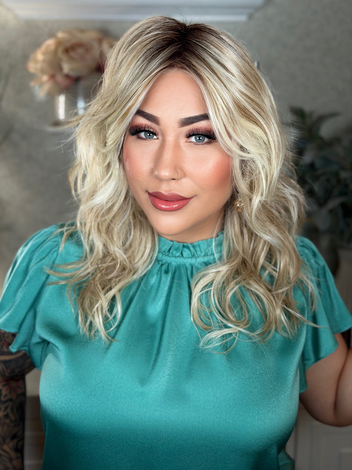 IMPULSIVE DECISION - Sandy Blonde