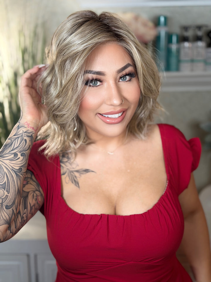 CROWD CHASER - Soft Beige Blonde