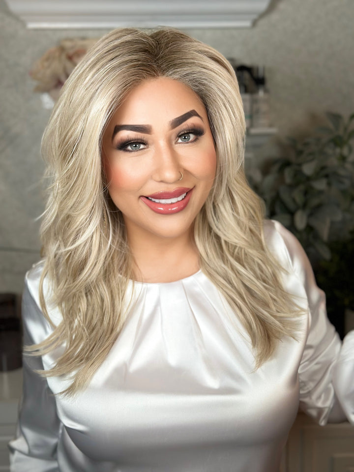 SECRET LIASON - Paparazzi Blonde