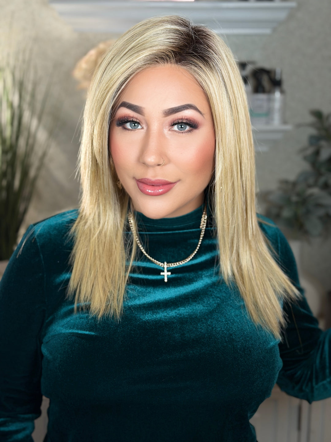 RUNWAY WALK - Buttercream Blonde