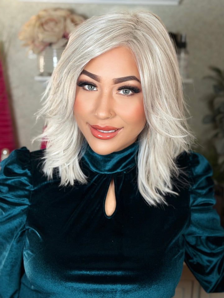 LUCKY BREAK - Burnished Snow