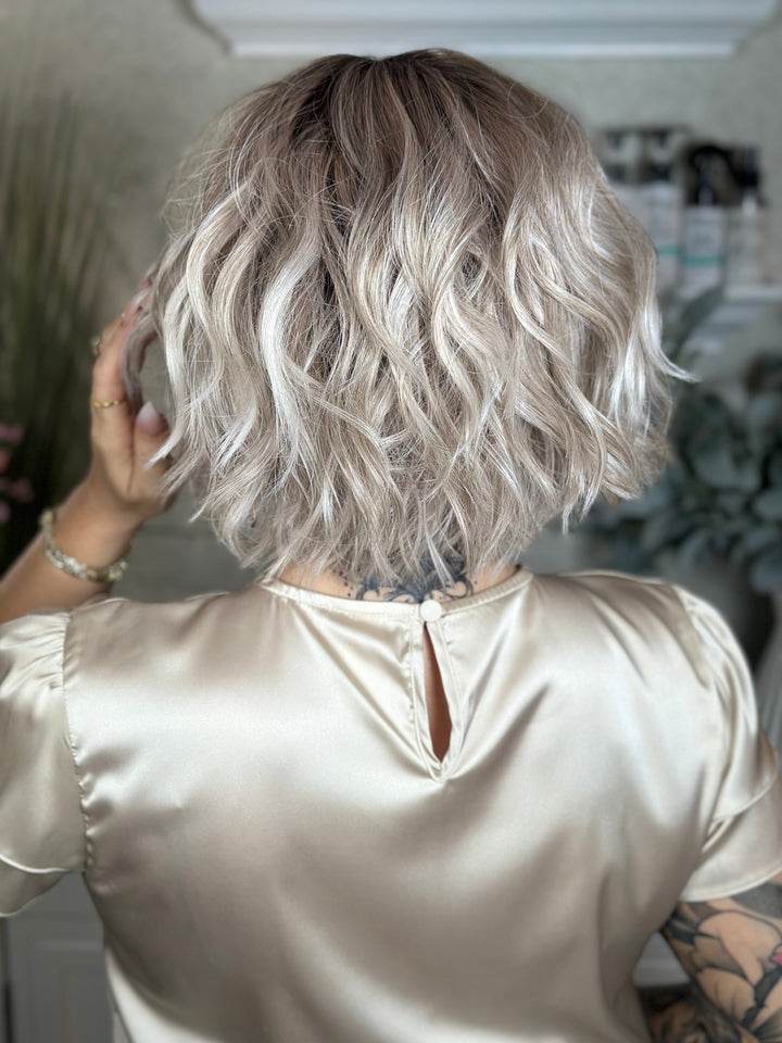 CLASSY SASS - Dove Grey