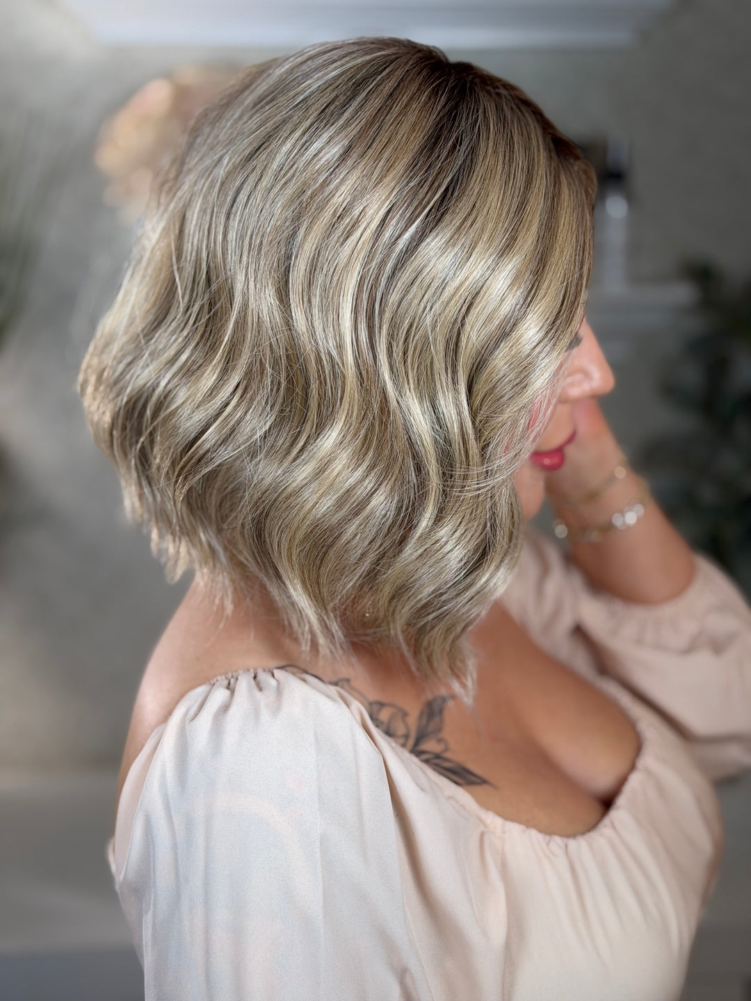 JUST THRIVE - Soft Beige Blonde