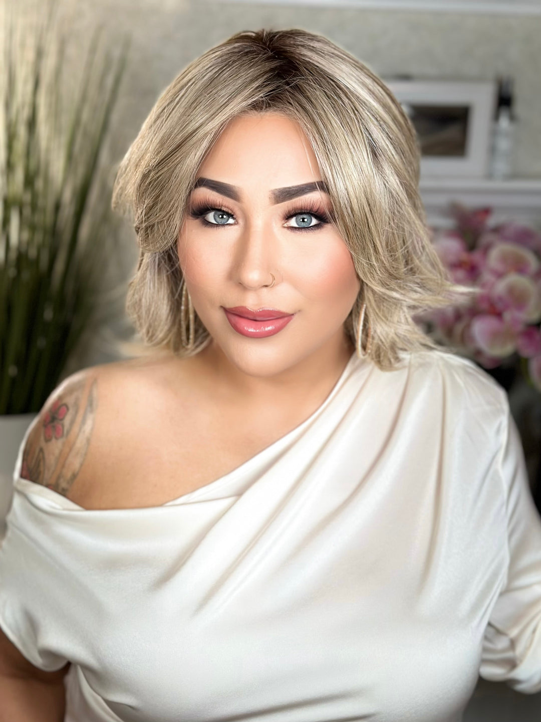 THE JULIE - Broadway Blonde