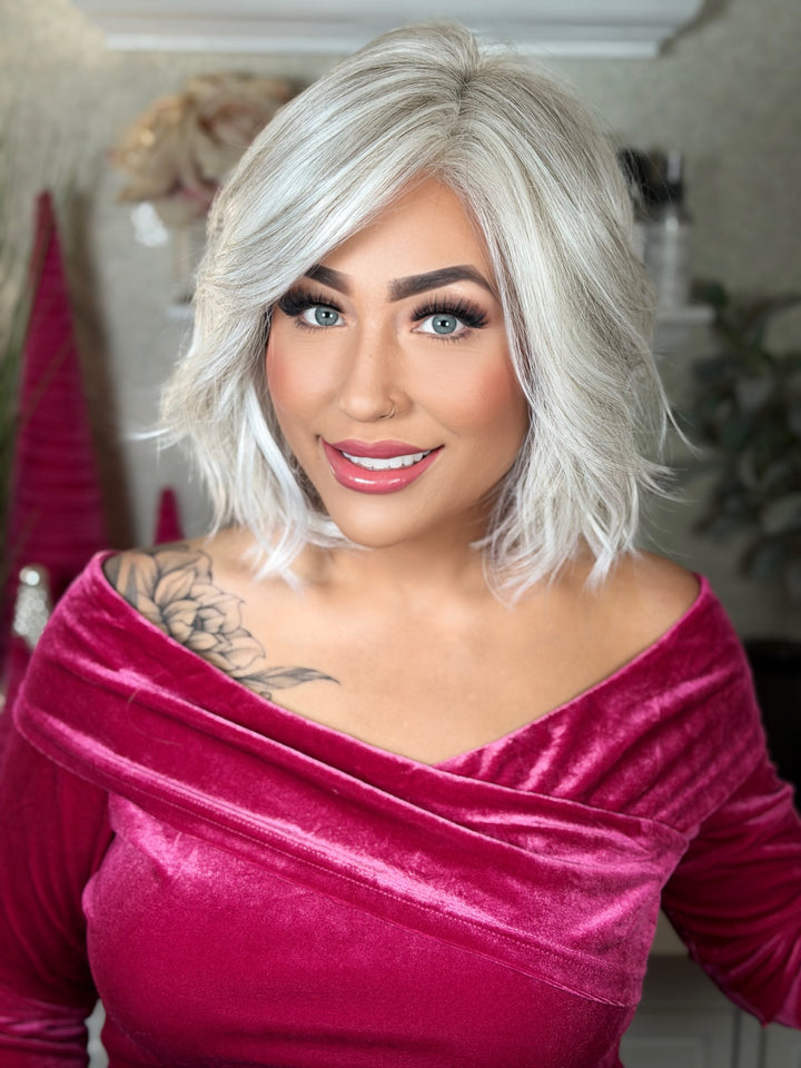 CALLING COMPLIMENTS - Burnished Snow