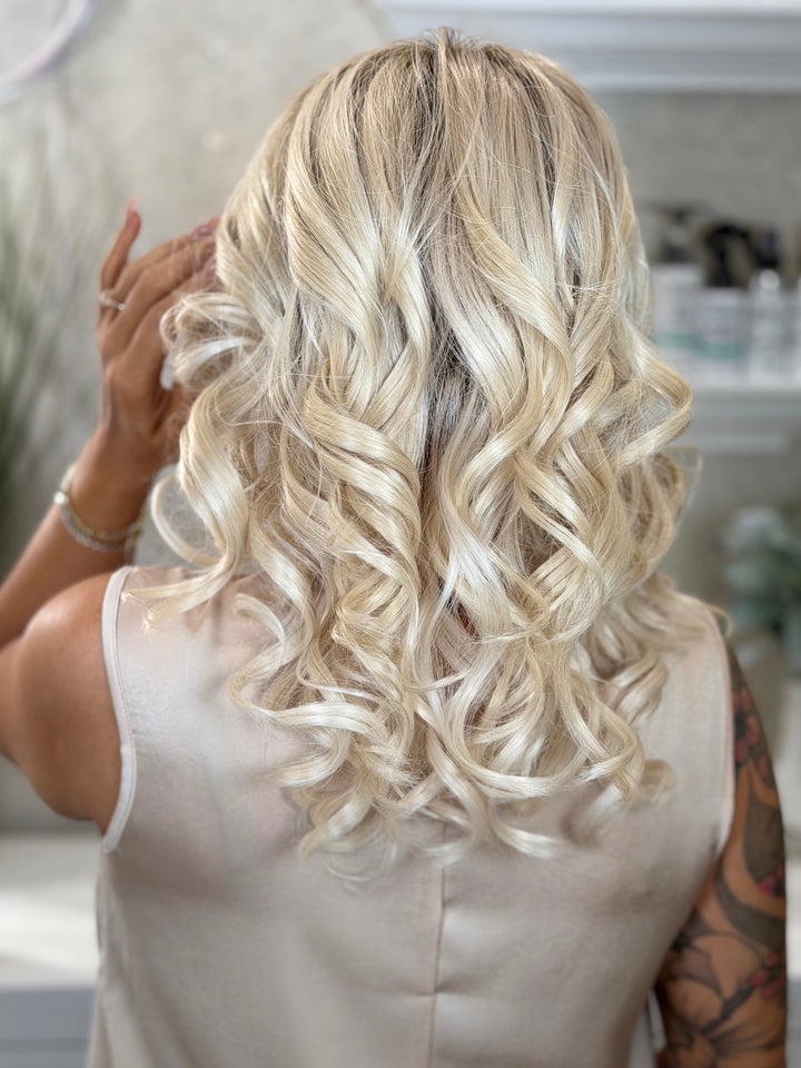 HOT COMMODITY - Hollywood Blonde
