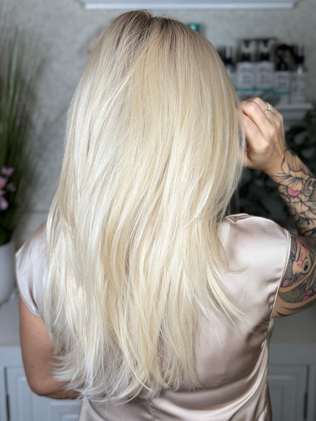 INFINITE HEART - Hollywood Blonde