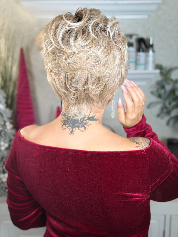 NEWS BREAK - Neutral Sand Blonde