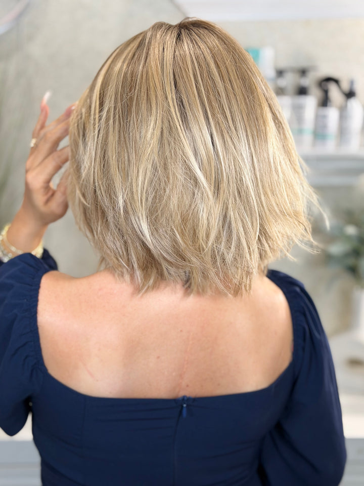 UNDIVIDED ATTENTION - Sunlit Beige Blonde