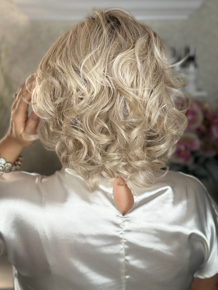 TENDER WHISPERS - Paparazzi Blonde