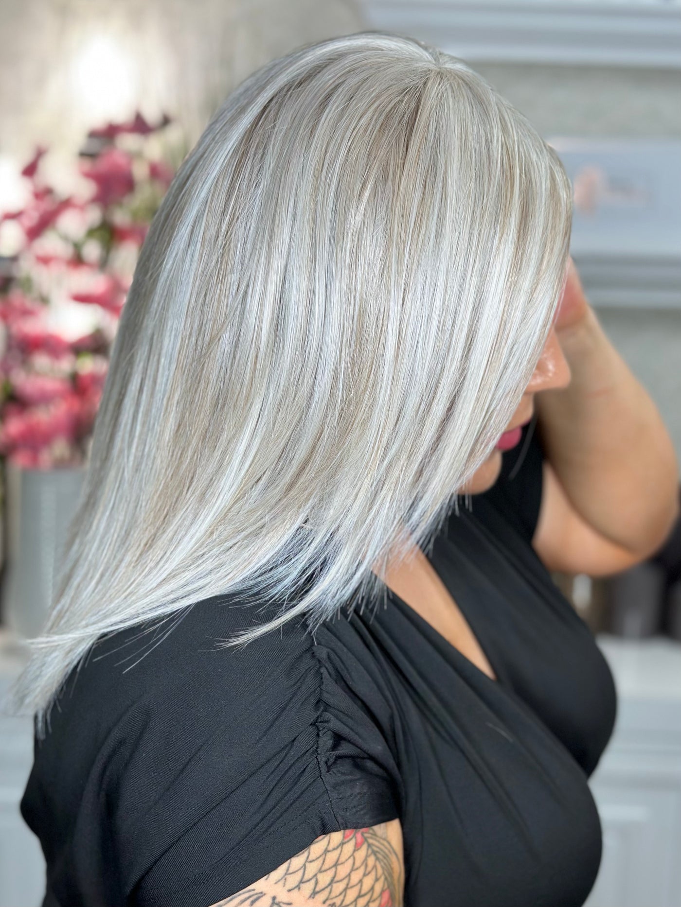STATUS UPDATE - Swedish Blonde