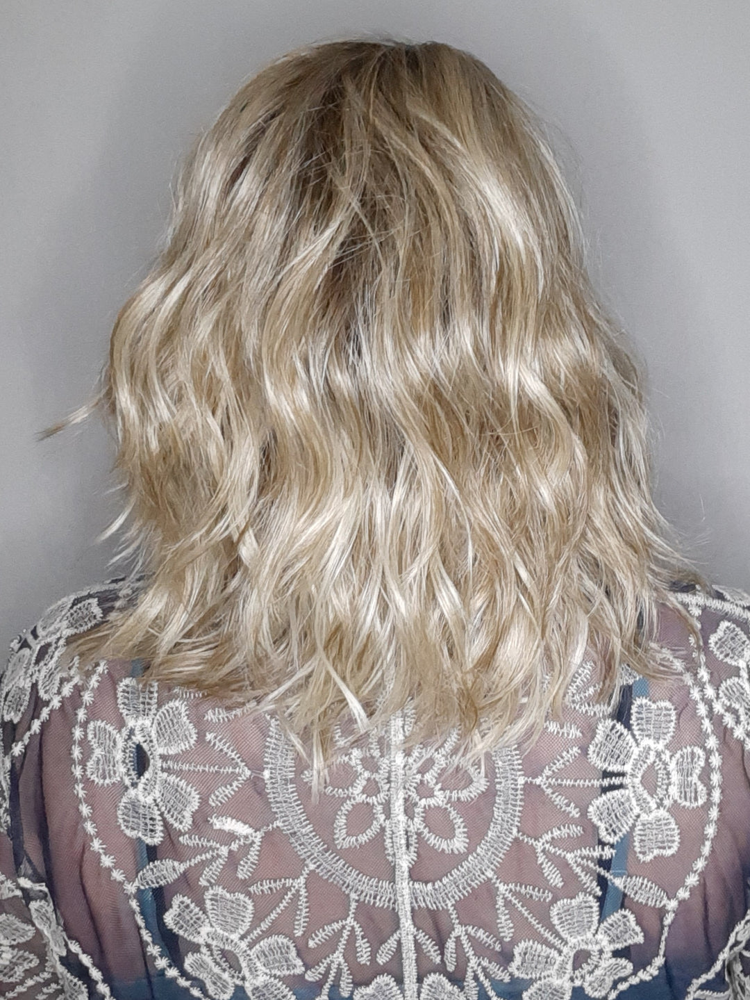 FLATTER ME - Frosted Blonde