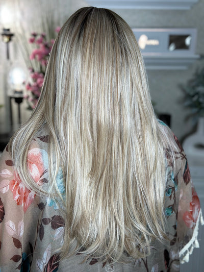 QUEEN OF HEARTS - Frosted Blonde