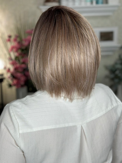 CLASS ACT - Legacy Blonde