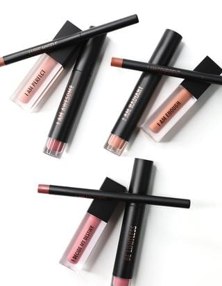 LIP KIT - Take On The World (Nude Brown) – STYLES BY SOMA LIP KIT - Take On The World (Nude Brown) – STYLES BY SOMA