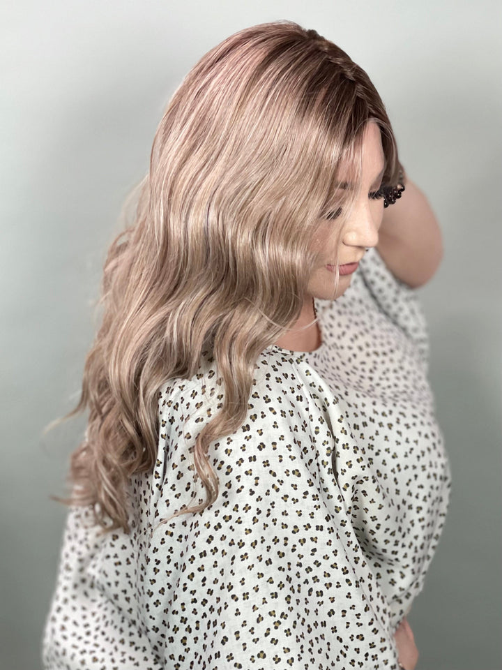 LUXURY WIG PERFECT TIMING (LUXE) - Legacy Blonde